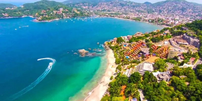 Magnicharters Airlines Ixtapa Zihuatanejo Office